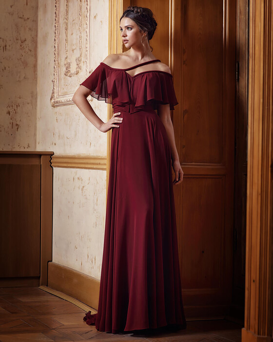 Shoulder Detailed Evening Dress