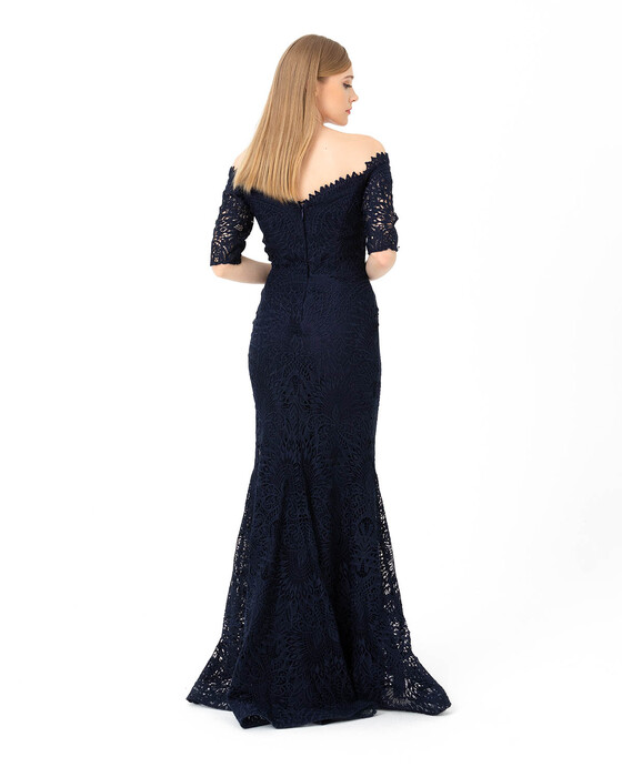 Fish Form Heart Collar Lace Evening Dress