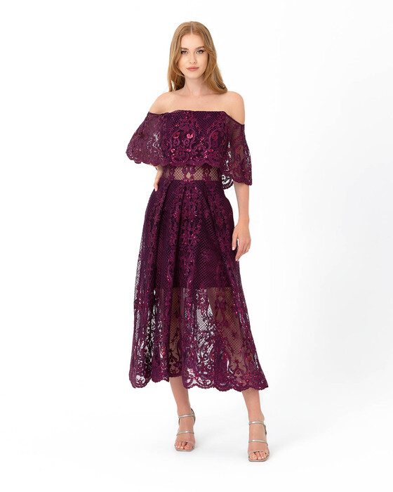A Cut Open Shoulder Lace Evening Dress