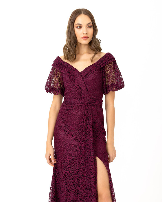  Fish Form Lace Evening Dress