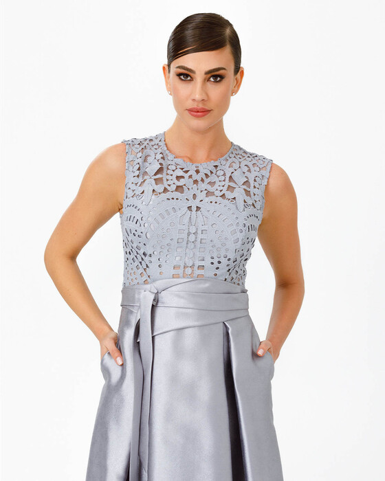 A Cut Zero Collar Lace Evening Dress
