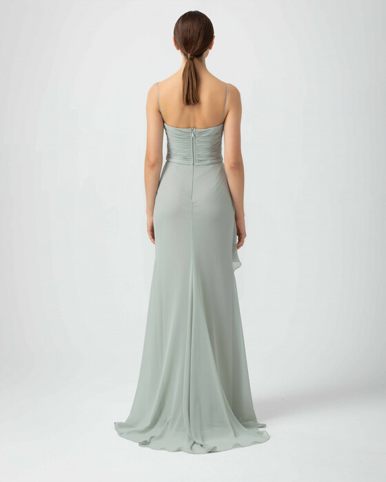 A Cut Heart Collar Chiffon Evening Dress