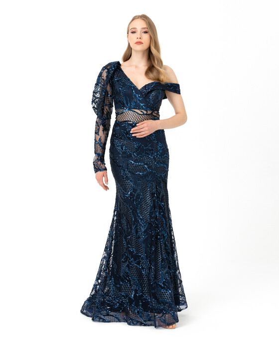  Fish Form Embroidered Evening Dress