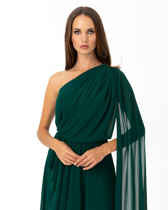 A form maxi length evening dress