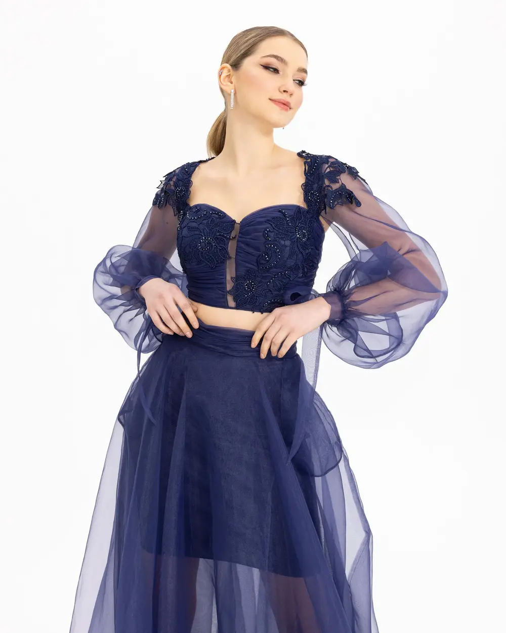  LACE EMBROIDERED SQUARE COLLAR TULLE EVENING DRESS