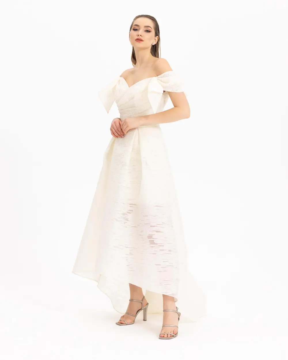 BOAT COLLAR A FORM ASYMMETRIC CUT EVENING DRESS