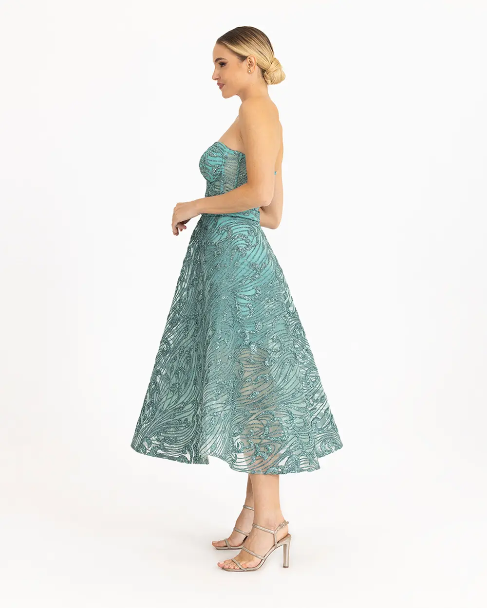  Shimmer Detailed Midi Length Evening Dress