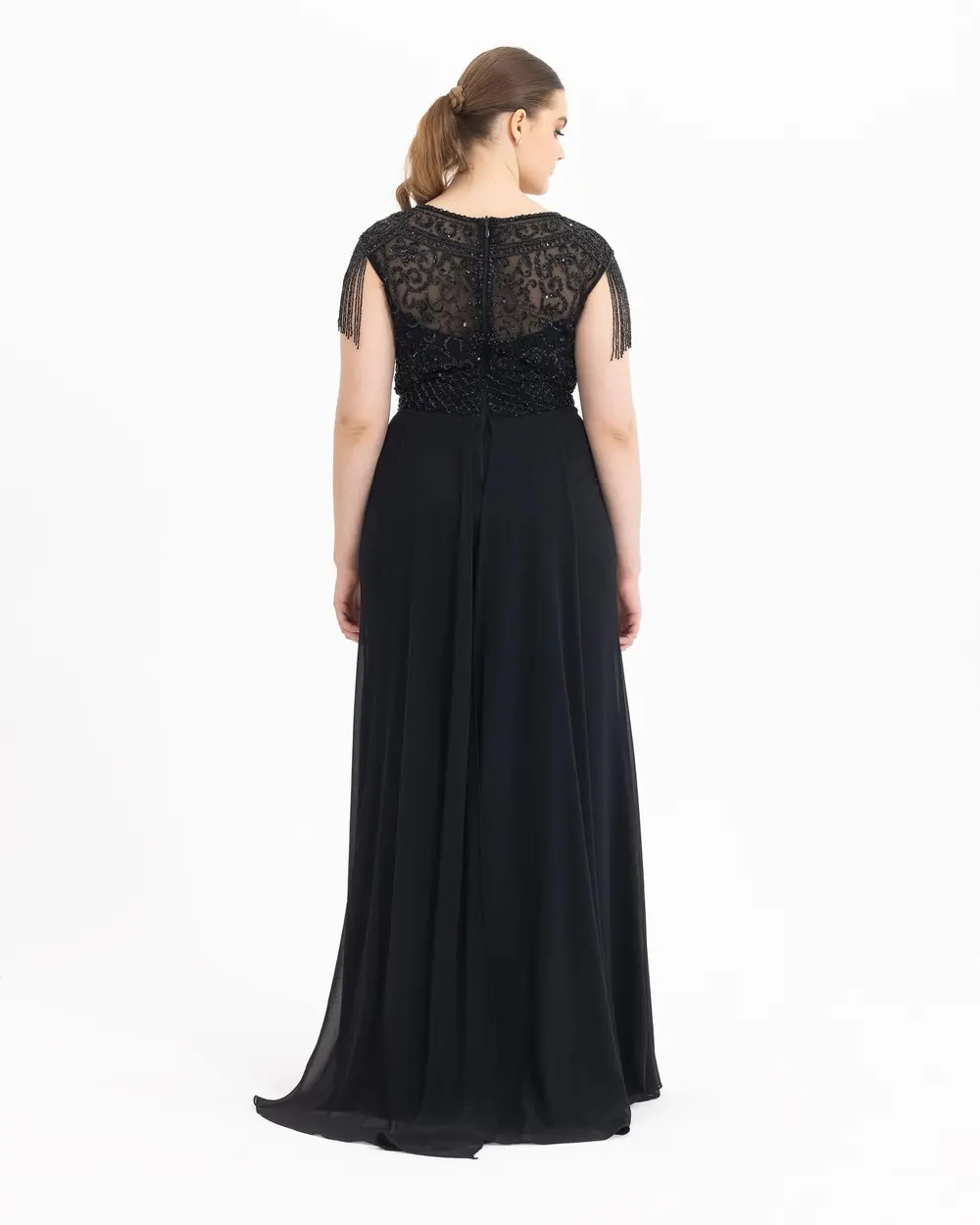 PLUS SIZE ACCESSORY EVENING DRESS