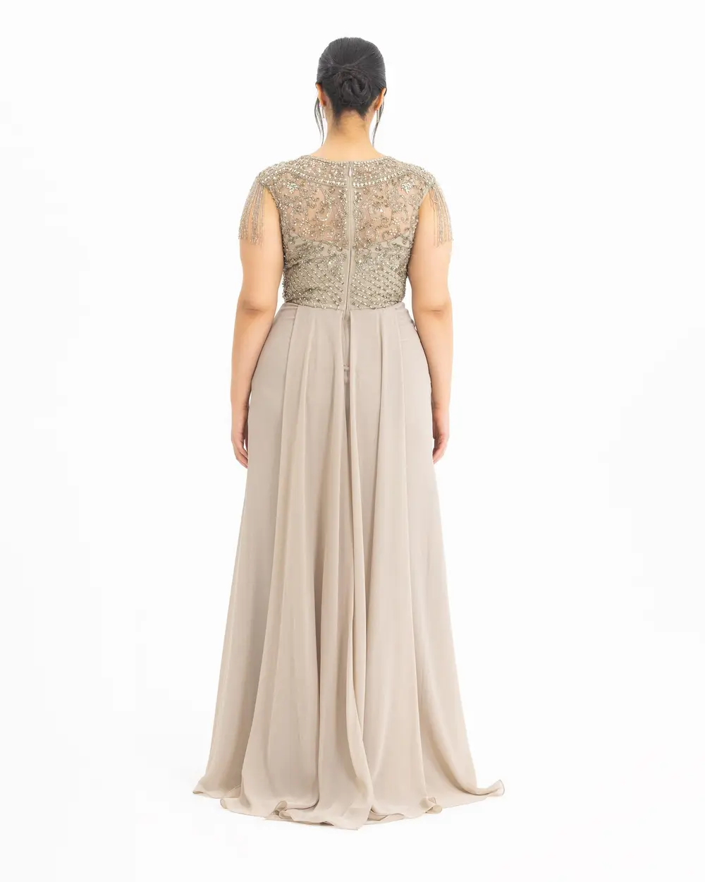 PLUS SIZE ACCESSORY EVENING DRESS