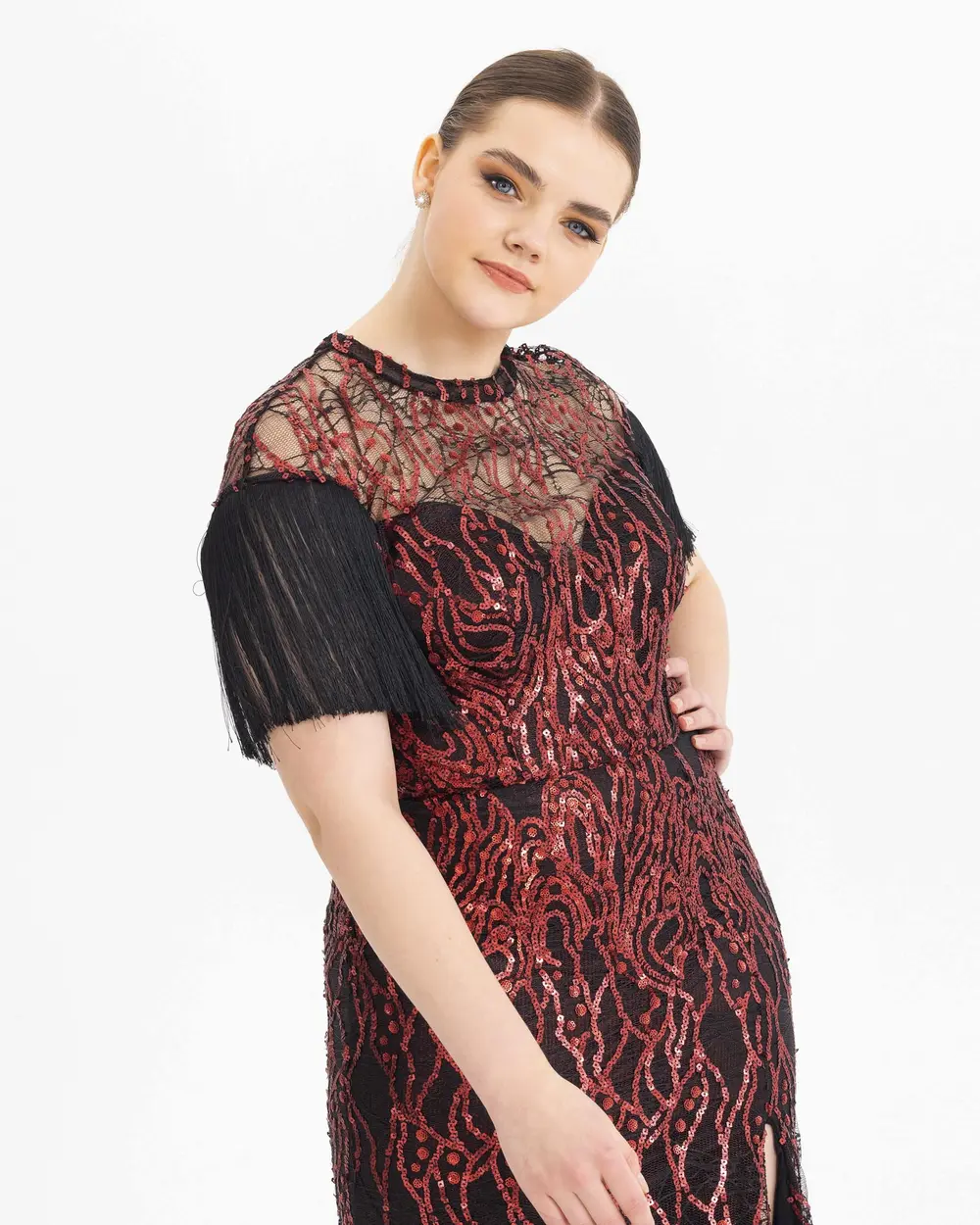 PLUS SIZE FISH FORM SEQUINED EVENING DRESS