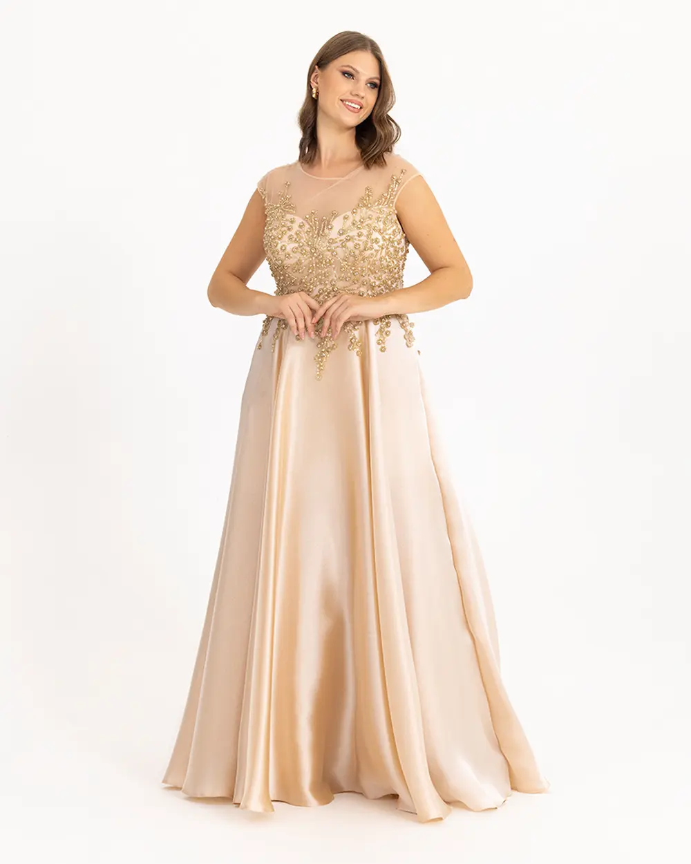  Plus Size Indian Accessoried Satin Look Evening Dress