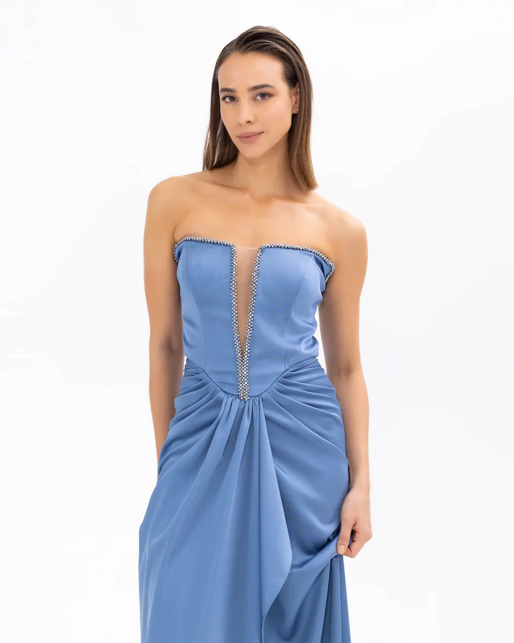 Straplez Yaka Saten Dokuma Dar Form Abiye