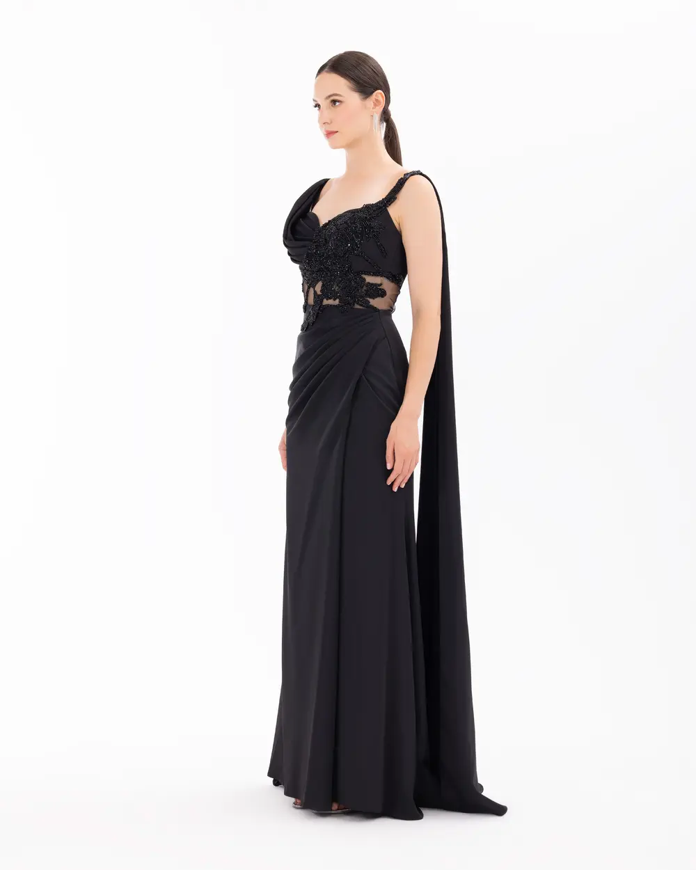 Slit Fish Form Evening Dress with Indian Accessories