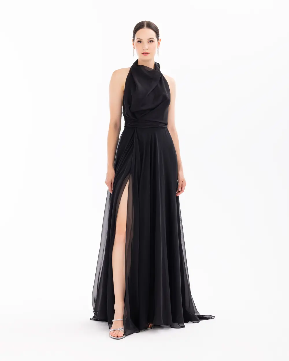 Halter Neck Back Decollete Draped Sleeveless Evening Dresses - Ilmio