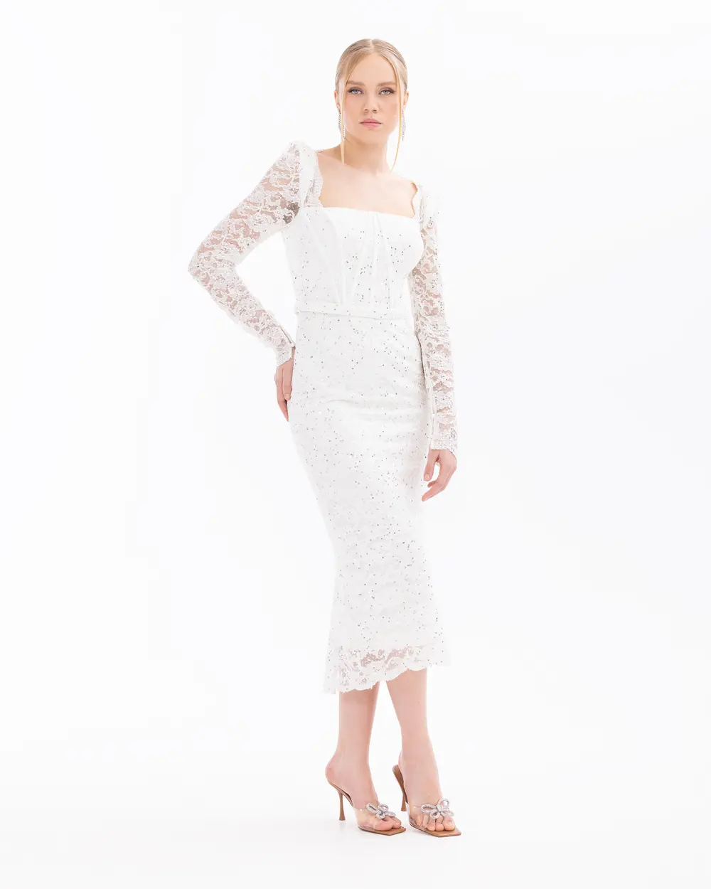 Narrow Form Silvery Lace Evening Dresses