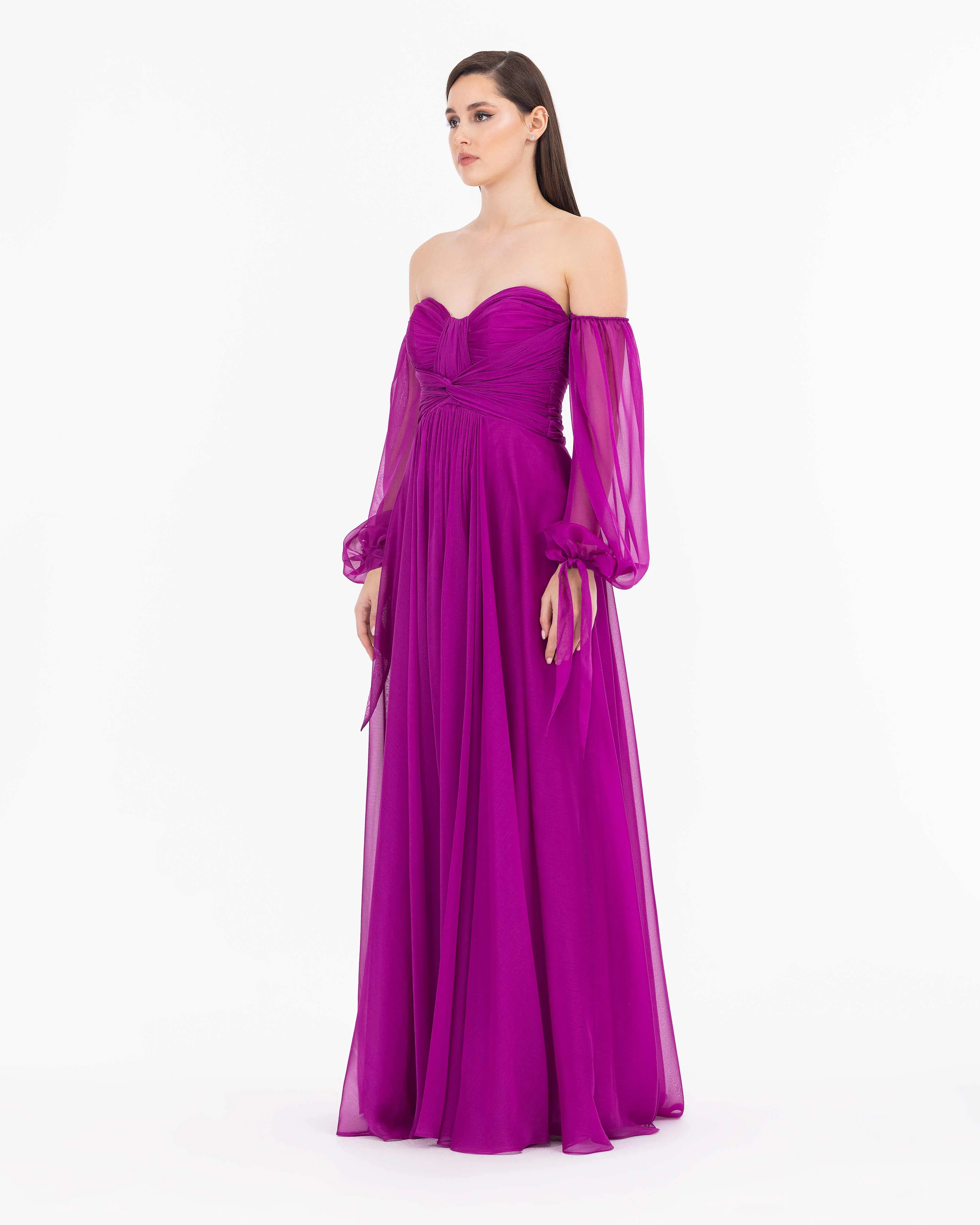 Kalp Yaka Çıkarılabilir Kollu Yırtmaçlı Abiye