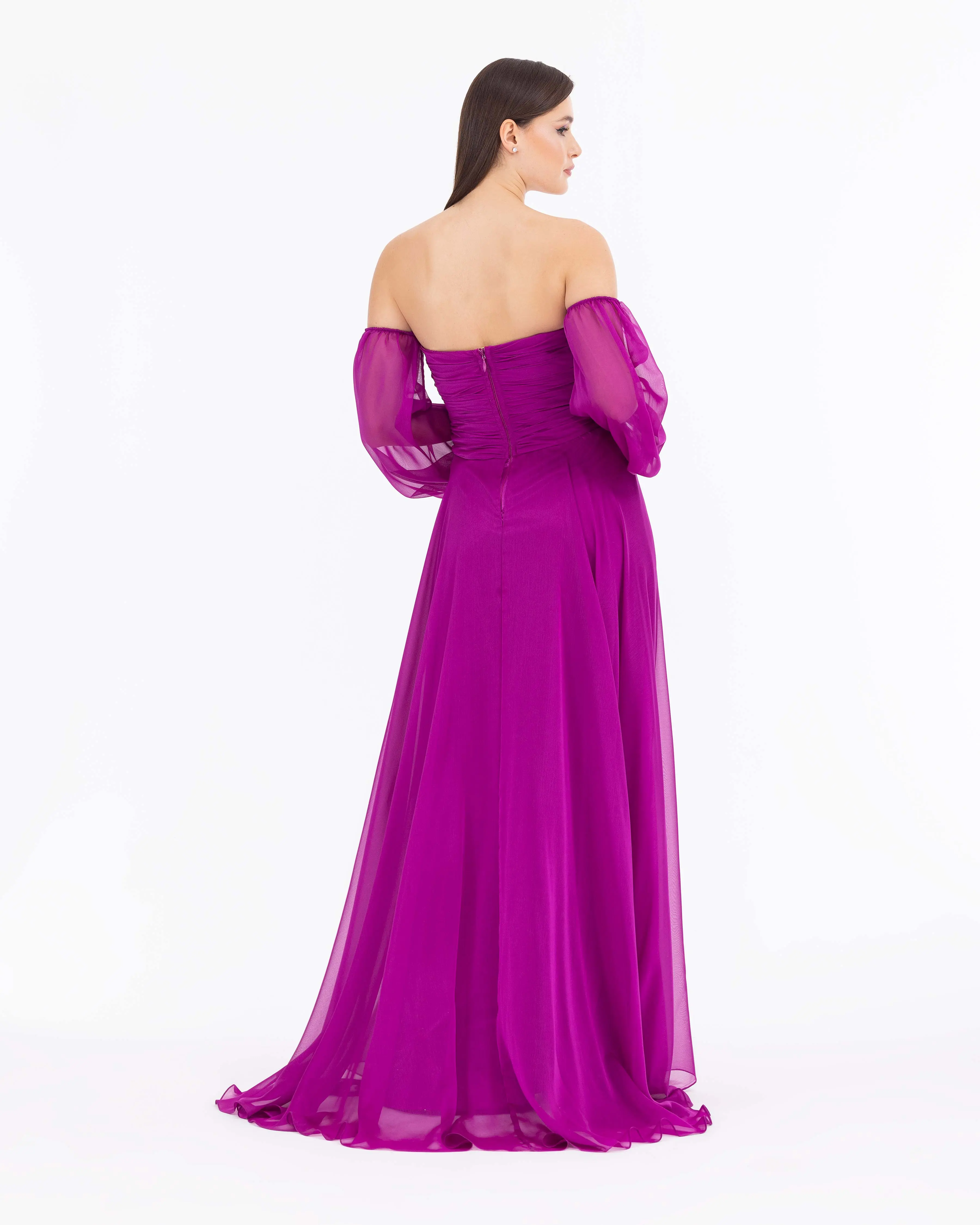 Kalp Yaka Çıkarılabilir Kollu Yırtmaçlı Abiye