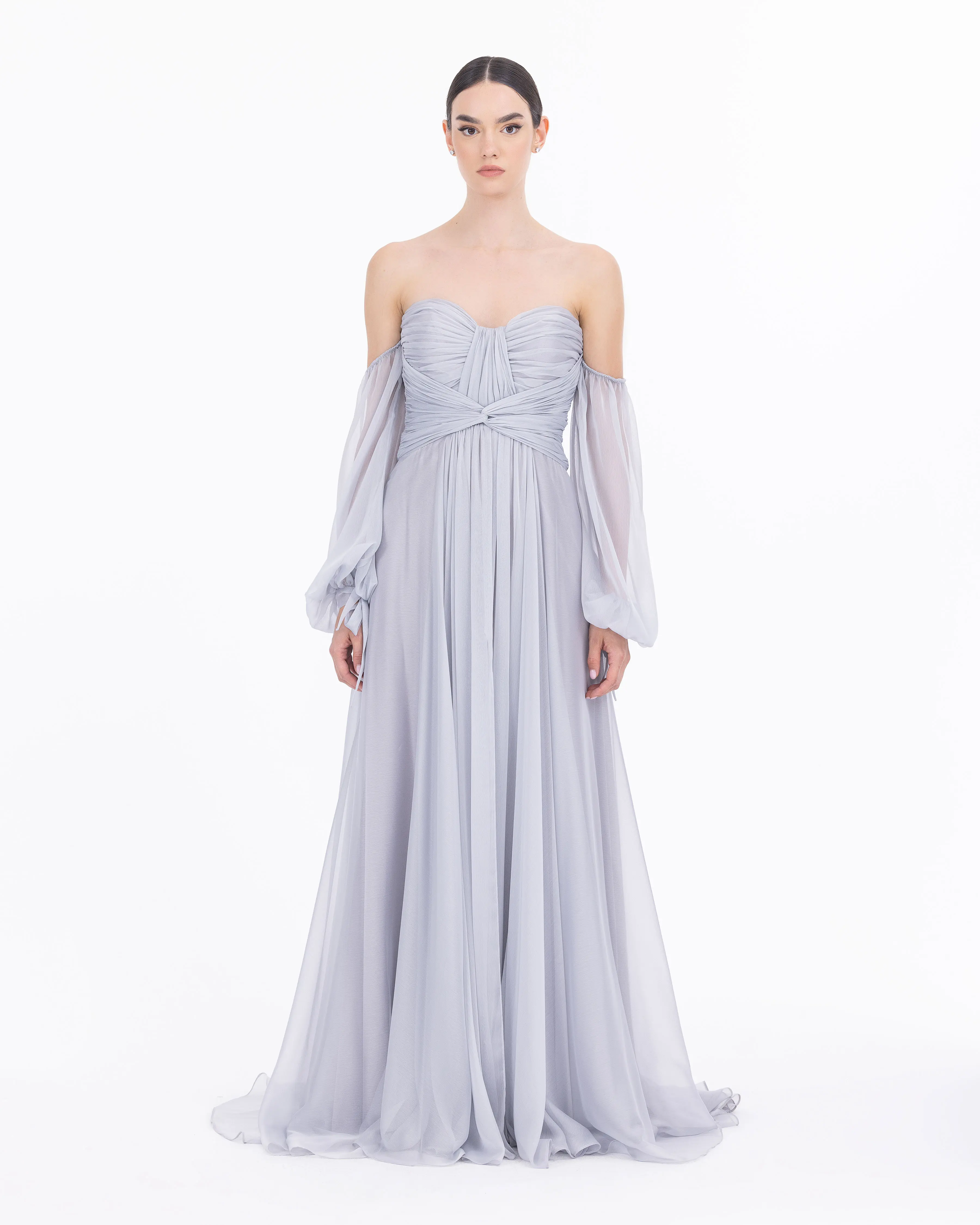 Kalp Yaka Çıkarılabilir Kollu Yırtmaçlı Abiye