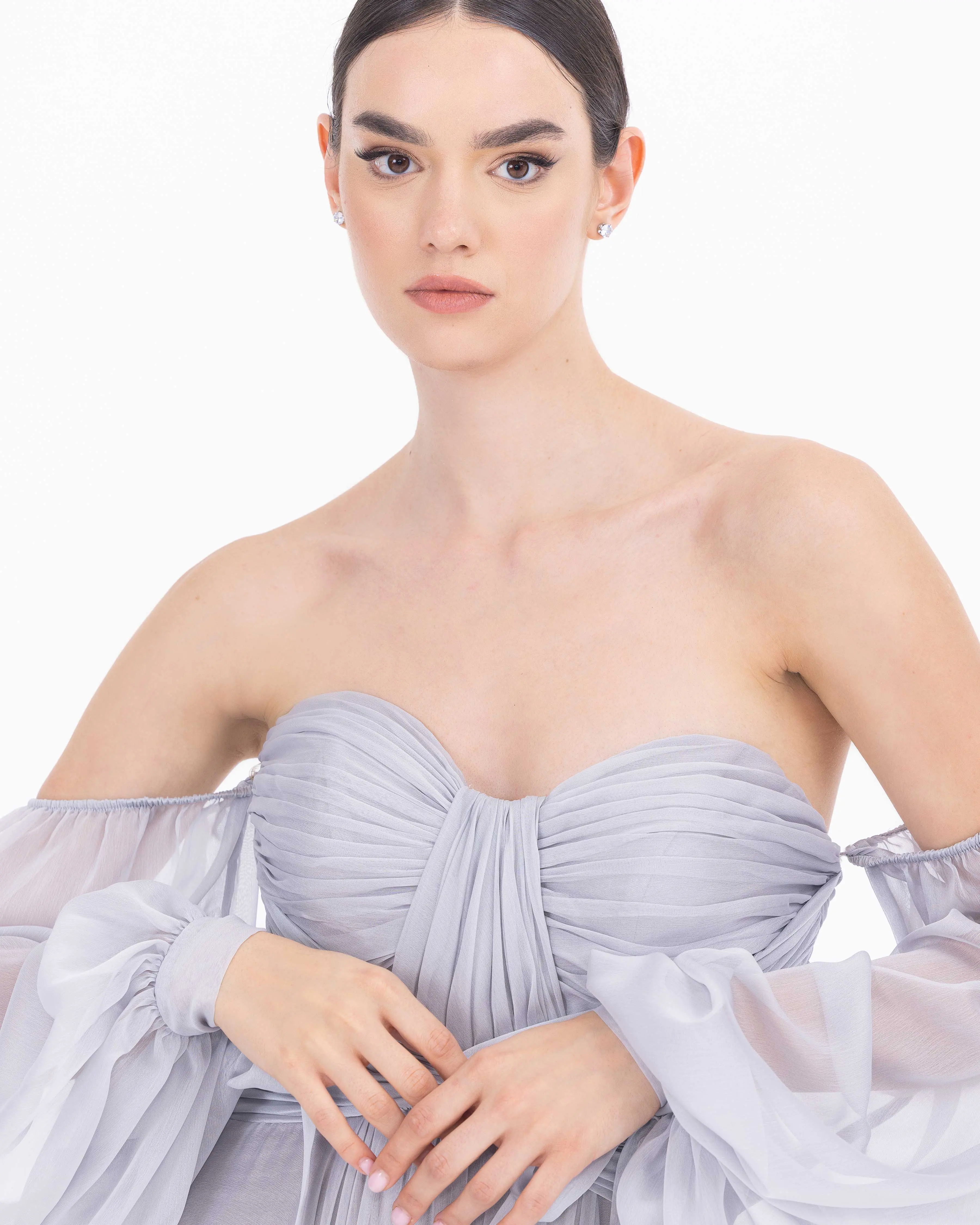 Kalp Yaka Çıkarılabilir Kollu Yırtmaçlı Abiye