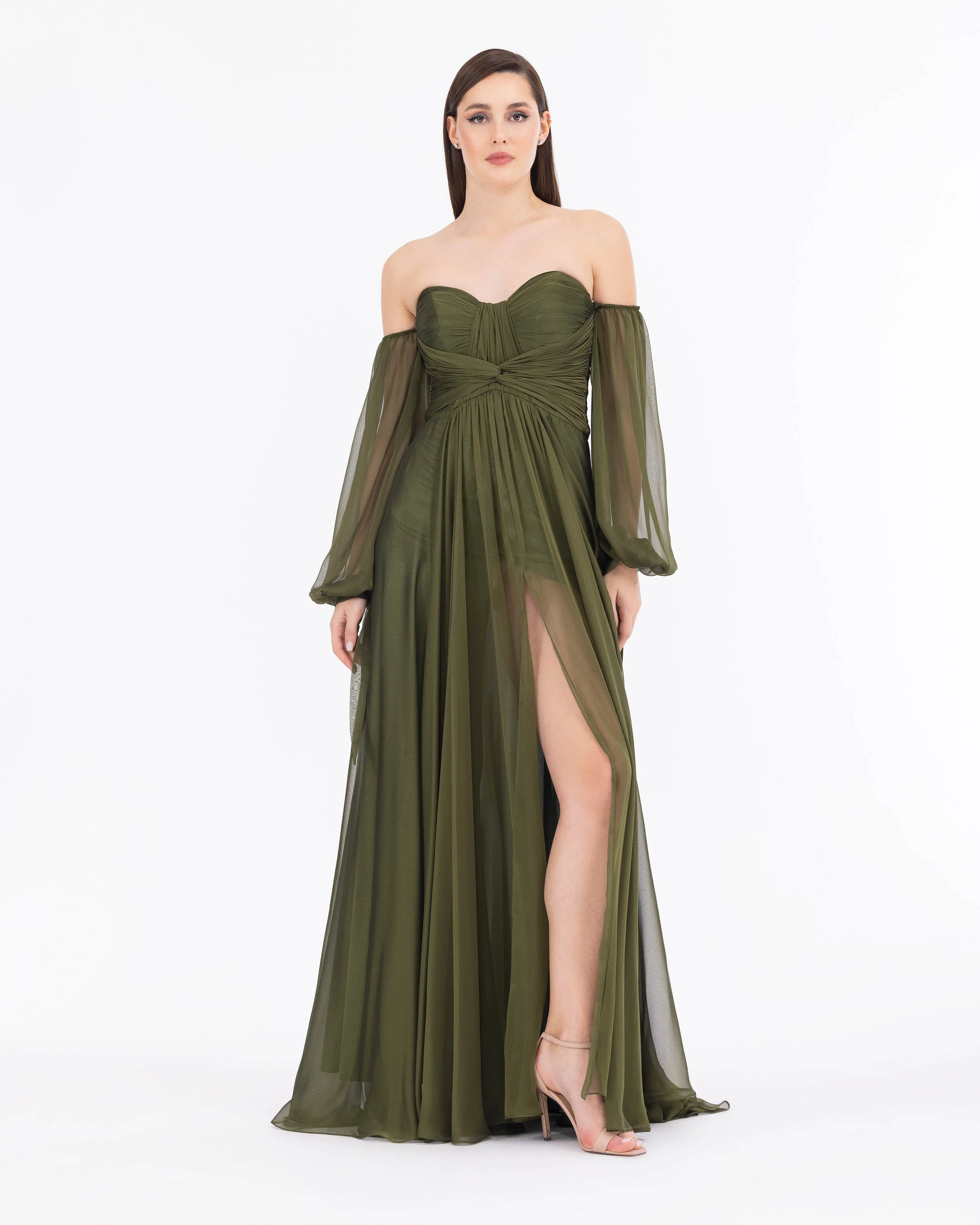 Kalp Yaka Çıkarılabilir Kollu Yırtmaçlı Abiye