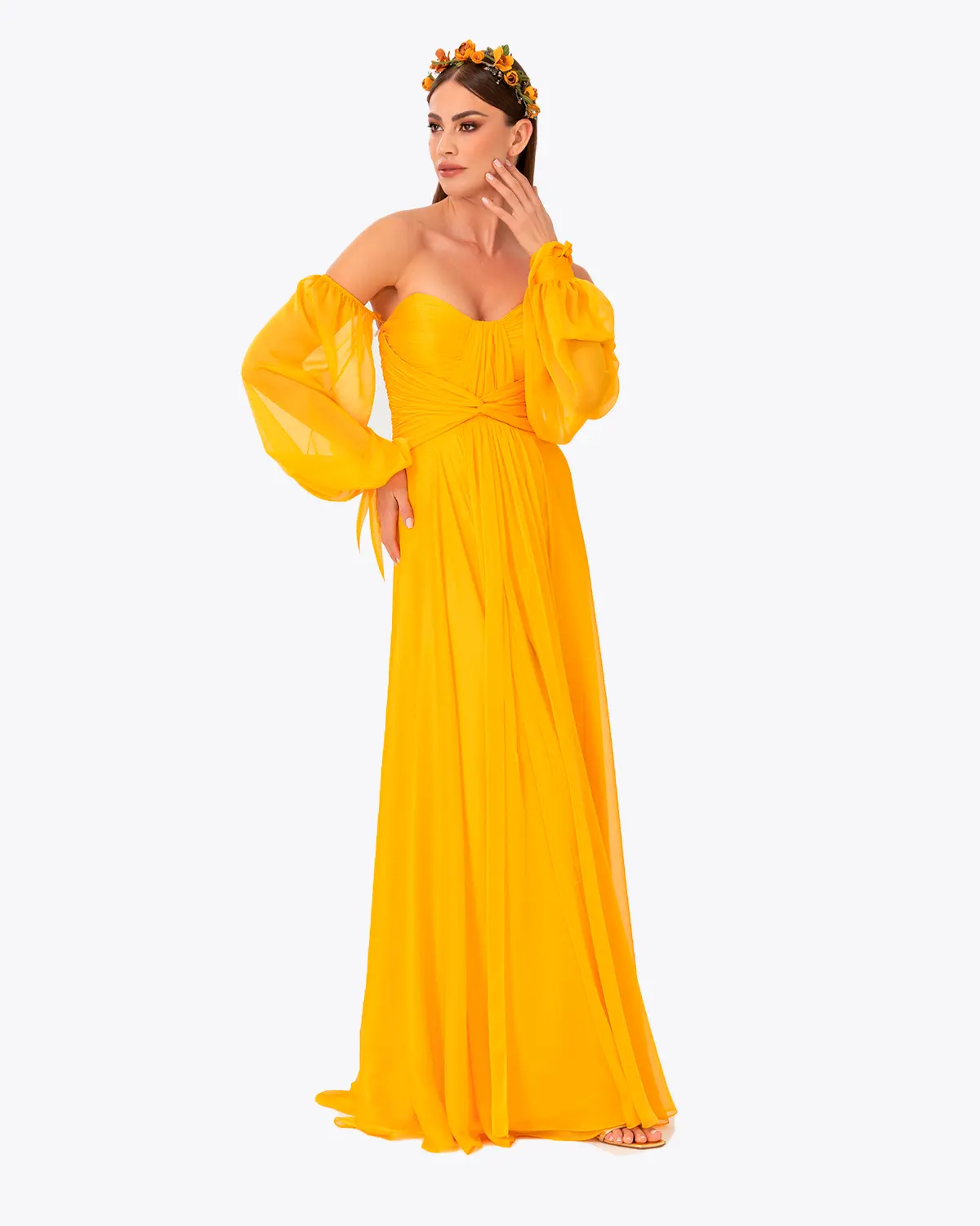 Kalp Yaka Çıkarılabilir Kollu Yırtmaçlı Abiye