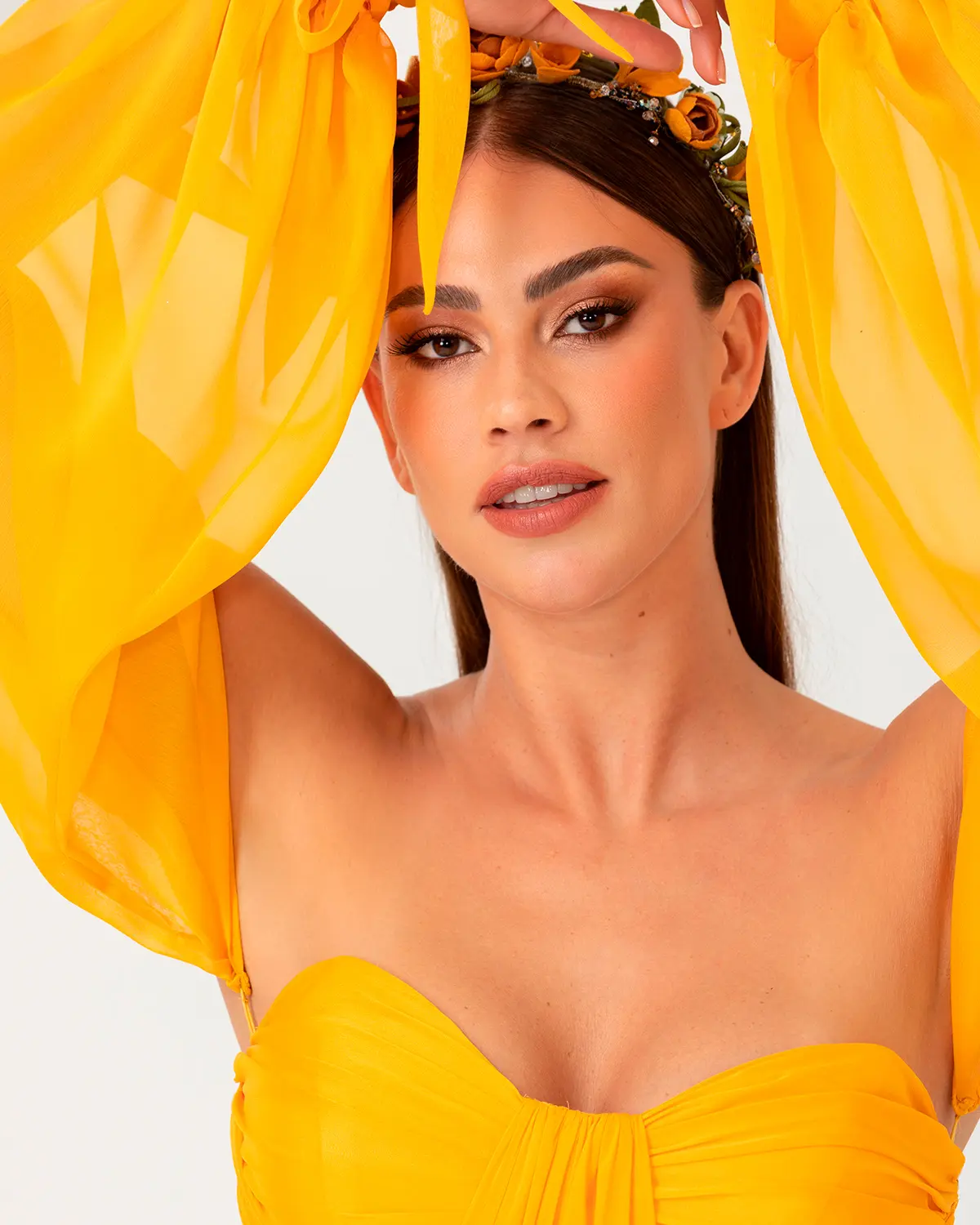 Kalp Yaka Çıkarılabilir Kollu Yırtmaçlı Abiye