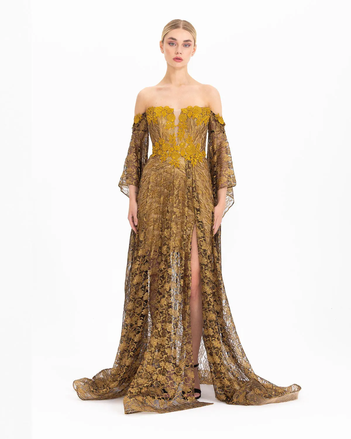 Straplez Uzun Kol Dantel Abiye